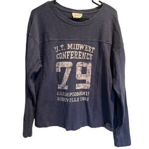 Universal Thread Long Sleeve Graphic Top Size Large Blue